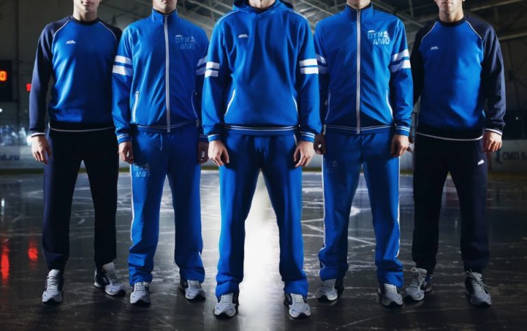 Тренд сезона: спортивная одежда на заказ для корпоративных мероприятий